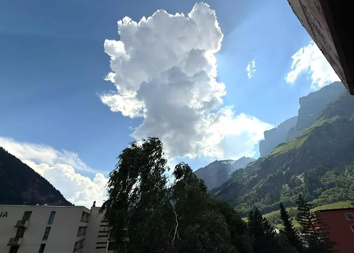 公寓 Mayenzett 34 *